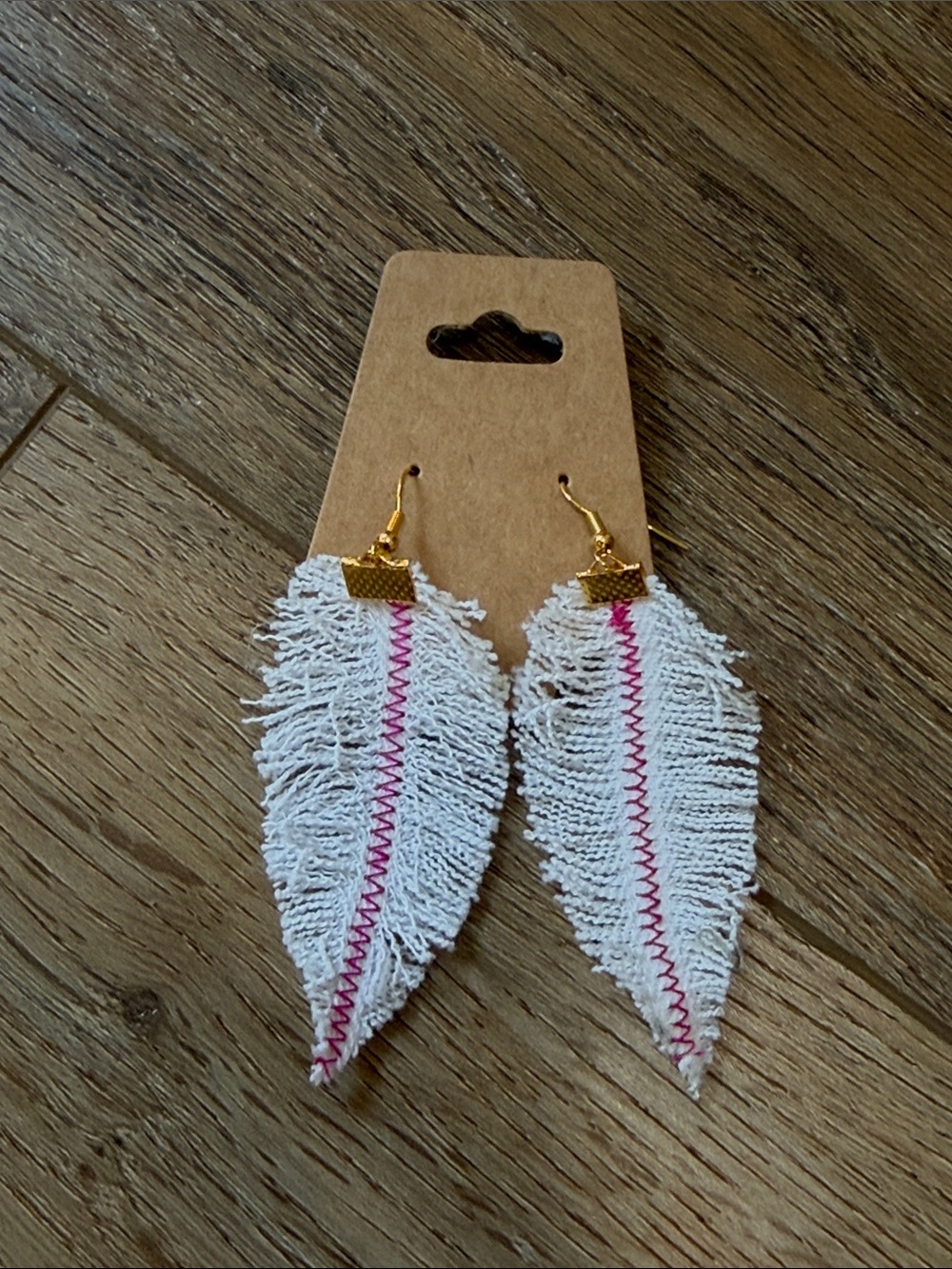 Fringed White Leaf Drop Earrings with Pink Stitching